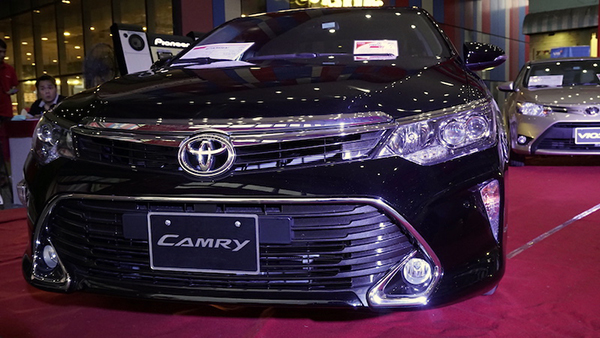Toyota Camry 2.5Q 2017 Lắp chìa khóa thông minh oto tại Biên Hòa