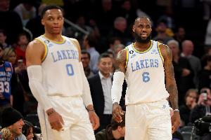 全网热议！威少失误数排名引热议，球迷直言：他是NBA历史上最大失误机器