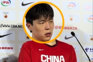 狂飙！杨瀚森惊艳全场，同声传译助球队逆转
