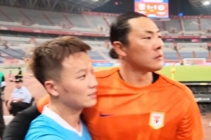 争议判罚引波澜？姚均晟与王大雷赛后交流成焦点