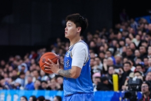 攻防转换显神通！北京男篮三策锁定夏季联赛胜局