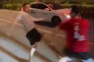 逆境中爆发！海港战申花赛后，球员内心坚韧不屈