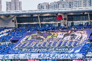 津门虎武汉之战：球迷远征热潮涌动，强强对决一触即发