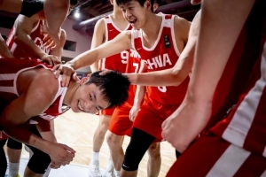 攻防转换成关键！中国U18男篮三招锁定亚洲杯半决赛胜局
