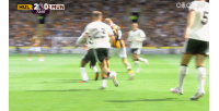 战报：曼联险遭3-0，德拉梅赫射门偏出