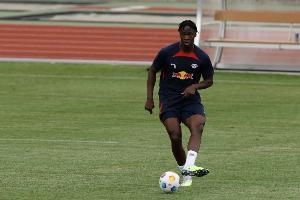 攻防转换精妙绝伦！比施亚布如何凭借关键布局锁定胜局