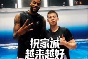 威姆斯与张家城巅峰对决，速度与激情演绎篮球传奇