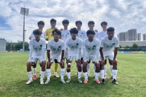 狂飙！浙江U17惊天逆转，2-0主场斩落重庆凤鸣山中学，挺进全国八强！