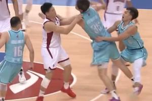 攻防转换成关键！山西男篮纪卓如何凭速度与智慧扭转战局