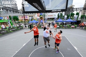 狂飙！不会打球队强势登顶，烟台三人篮球赛激情四溢