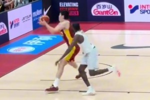 杨瀚森绝杀球赵继伟这发球也传得太到位了！