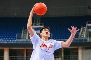 狂飙！浙江男篮新援加盟，张嘉许续约四年，强援集结再掀CBA风云
