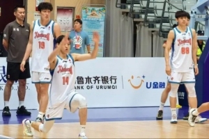 争议判罚引热议，广汇能源与猎鹰激战正酣