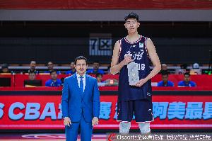 徐昕留洋之路的转捩点：一场胜利或将决定CBA格局