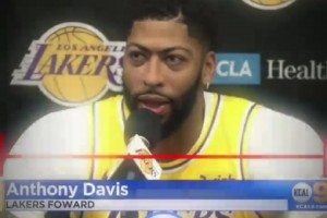 NBA球星肩宽对比，浓眉无敌了