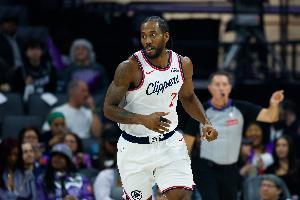 战报：帕森斯谈NBA亲属招募，鲍尔默非首例