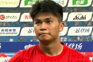 青春对决，蒯纪闻力压同龄对手，上海海港客场险胜深圳新鹏城
