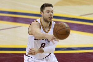 全网热议！德拉维多瓦揭秘NBA球员的疯狂备战