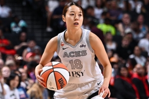 争议判罚引发高潮？山本麻衣替补闪现引发WNBA焦点热议