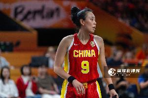 74分70板！中国女篮数据独步全场，加时险胜捷克女篮