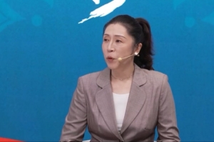 这一战将改写女篮格局？郑薇眼中中国女篮胜利的深远影响