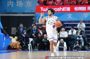 家族荣耀还是商业交易？尼尔森父子加盟76人引热议