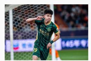 攻防转换关键！王钰栋如何凭借三招锁定胜局