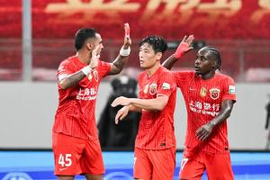 狂飙！海港2-1逆袭海牛，武磊双响张琳芃神助攻
