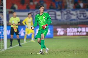 全网热议！U23国足亚运名单出炉，蓉城泰山成焦点，球迷热议俱乐部分布