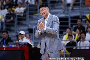 全网热议！新帅上任，广东男篮球迷热议未来方向