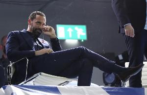 3500万英镑！蒂勒曼斯桑托斯加盟，曼联中场数据全面升级
