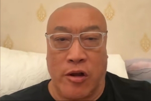 强强对决，杨舒予力压对手，韩旭稳固后防，中国女篮险胜捷克