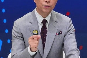 詹俊：进攻端方面，个人觉得曼联应该留下拉什福德和齐尔克泽